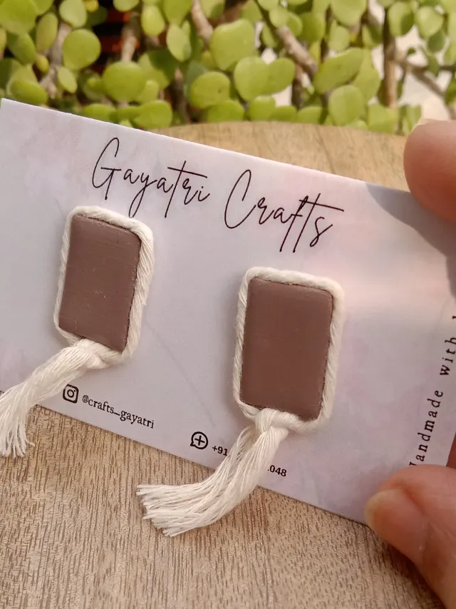 Minimalist Clay Studs In Mauve Colour With A Macrame Border
